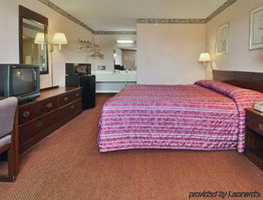 Americas Best Value Inn Такер Номер фото