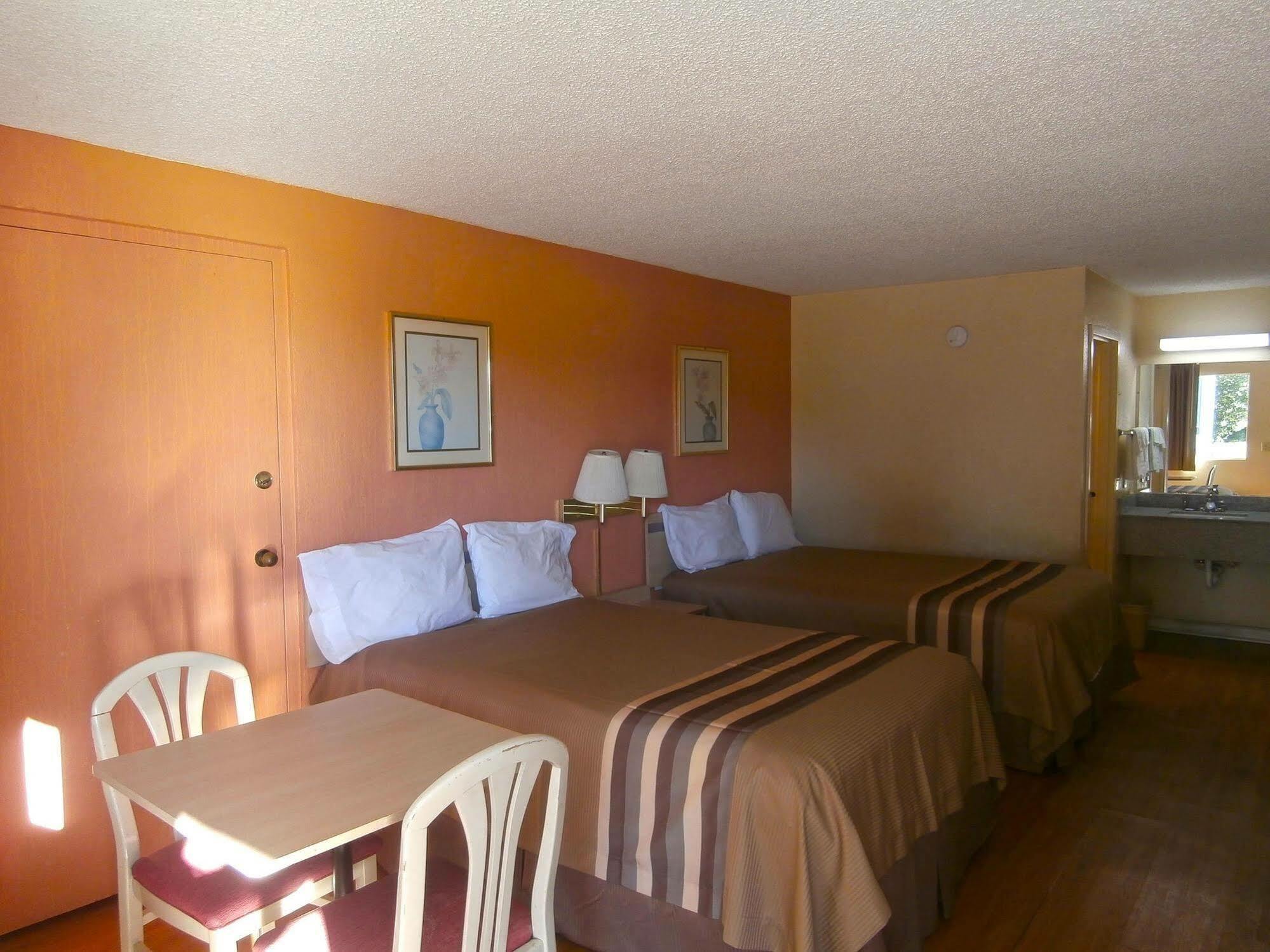 Americas Best Value Inn Такер Экстерьер фото